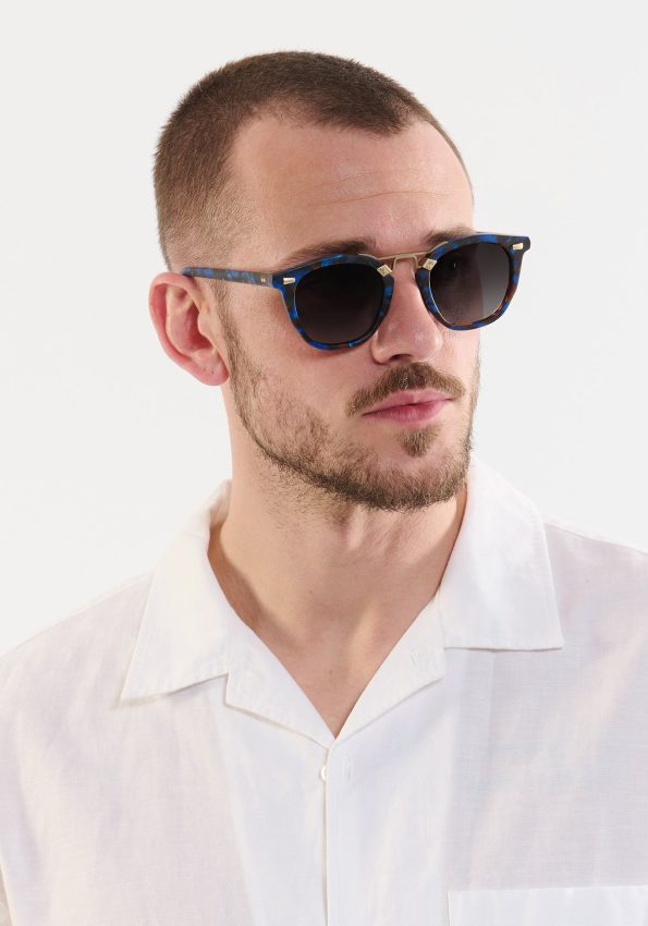 BeauII-MatteBlueSteel-MaleOnModel-Update